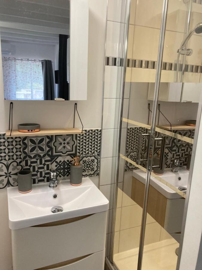 Ferienwohnung Au Havre De Paix Garéoult Exterior foto